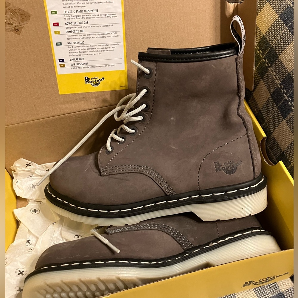 Dr. Marten - Steel Toe Work boot - Brown - USA W8, M7, UK 6, EU39 - Brand new